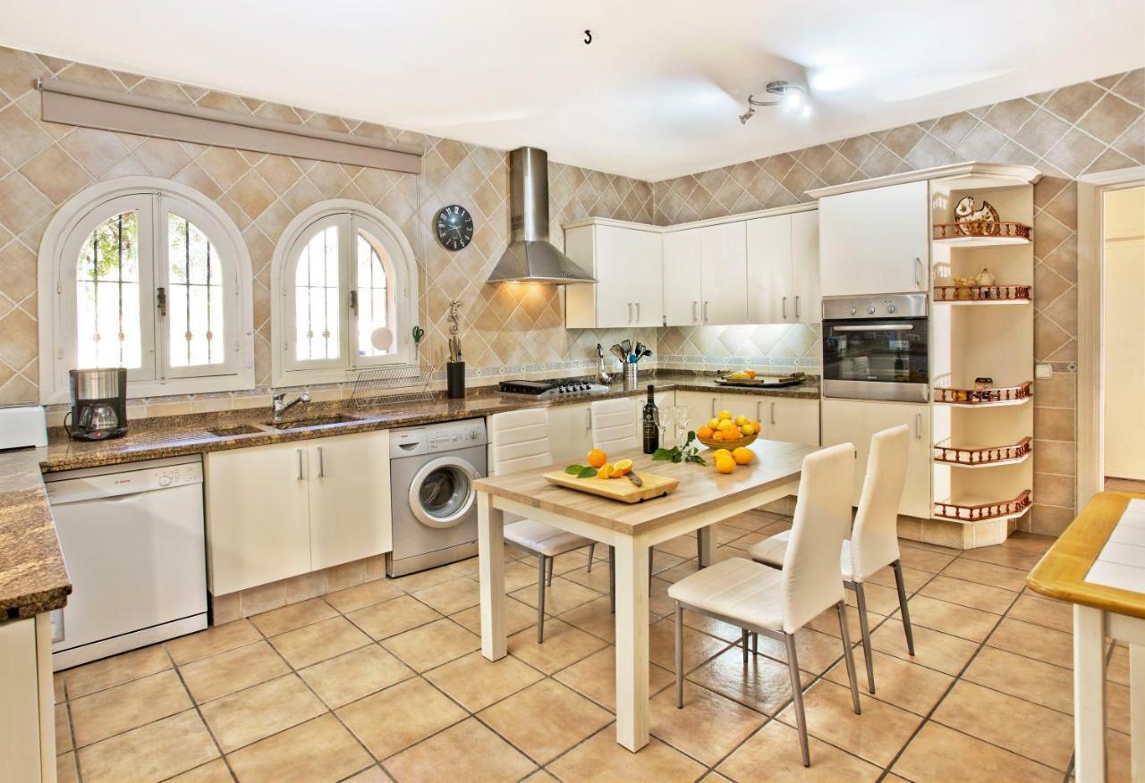 Villa Tranquilla Estepona Buitenkant foto